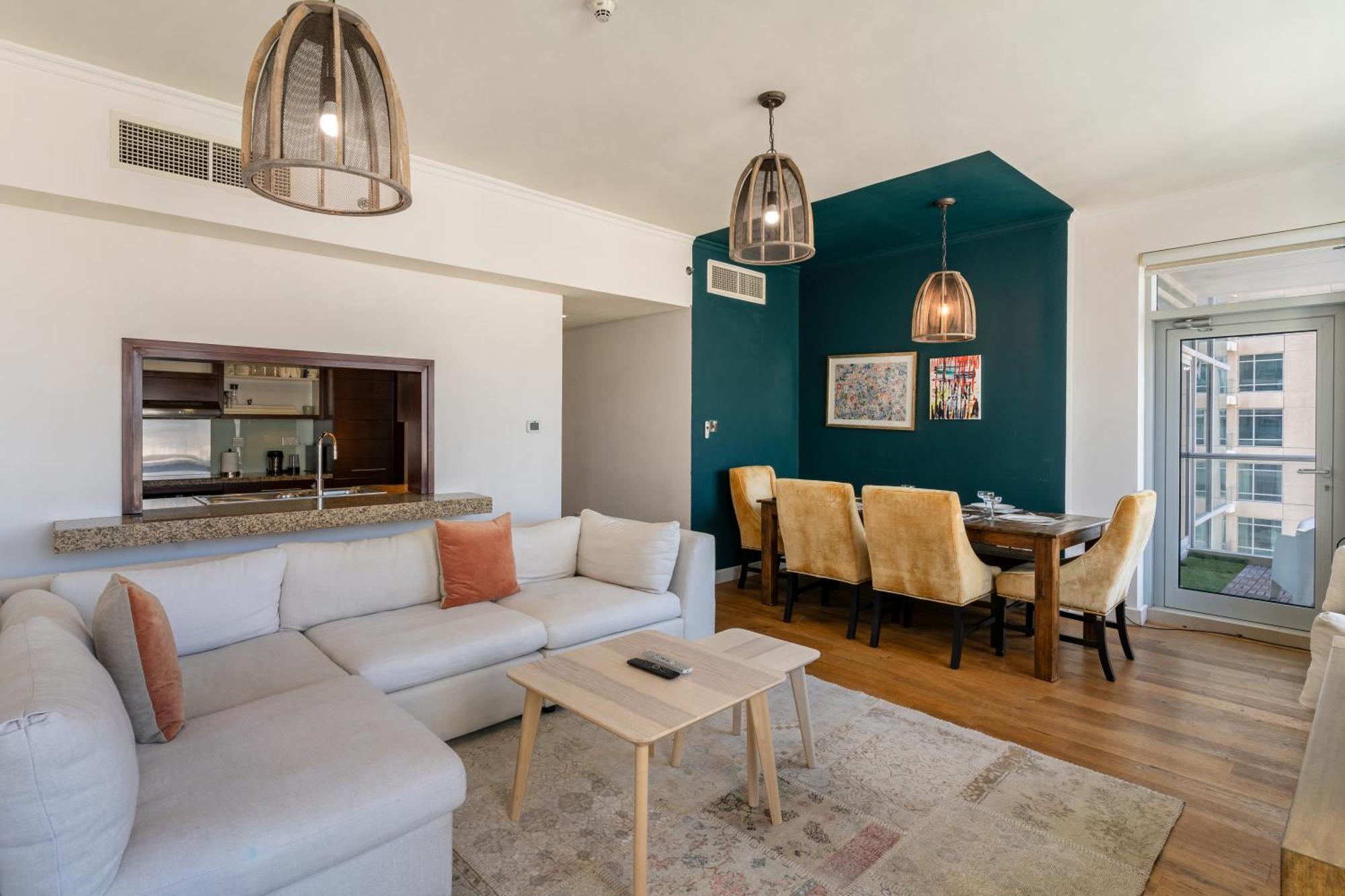 Chic 2Br Apartment, Prime Location Near Dubai Mall - Allsopp&Allsopp 외부 사진